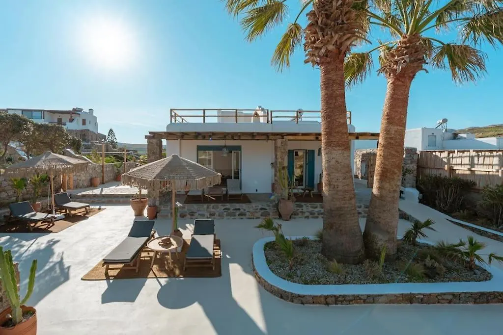Villa Palm Beach Jacuzzi 200M From Beach Ftelia
