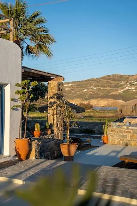 Villa Palm Beach Jacuzzi 200M From Beach Ftelia